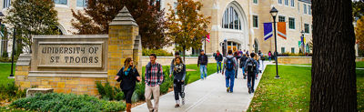 The University of St. Thomas Selects Rubrik and AWS The University of St. Thomas Selects Rubrik and AWS