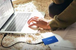 Samsung Electronics Co., Ltd.'s T7 portable SSD