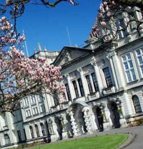 Dell Ukhealth Cardiff