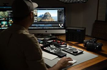 German Photographer Mustafa Morad Selects Asustor 2
