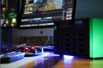 German Photographer Mustafa Morad Selects Asustor 5