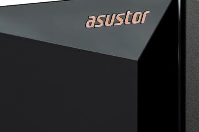 Professional Photographer Rix Mascarenhas Chooses Asustor4 Professional Photographer Rix Mascarenhas Chooses Asustor4