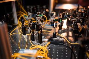 Pm 5 26 Super Moire Magnetismus Experiment1 Universitaet Stuttgart Ludmilla Parsyak