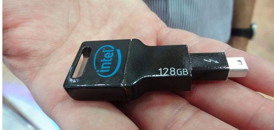 flash_key_intel_thunderbolt_540