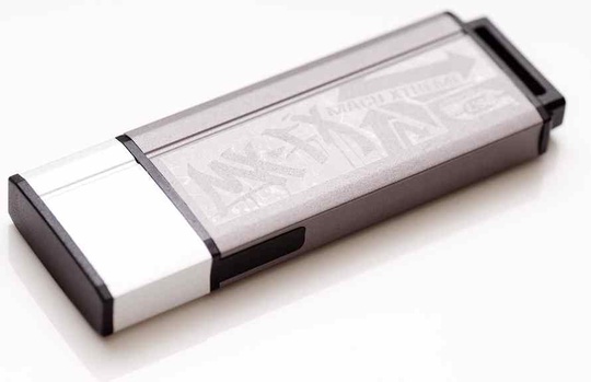 mach_xtreme_256gb_fx_usb_30_540