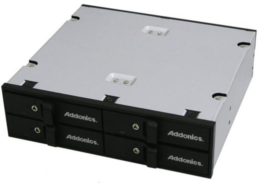 addonics_snapin_disk_array_540
