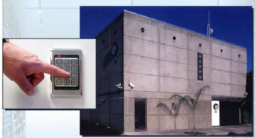 hvault_hollywood_vaults